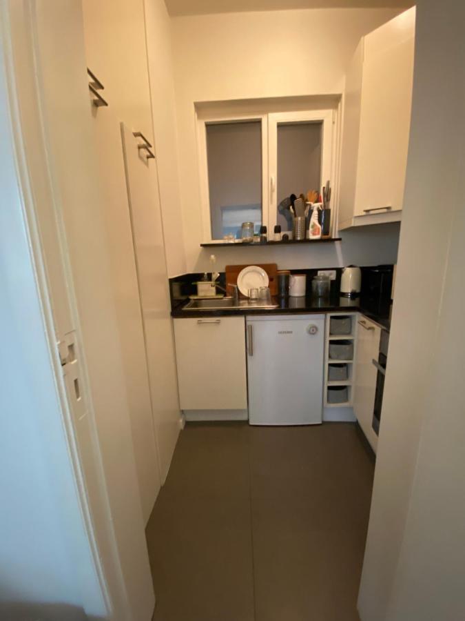 Cosy Studio Louise-Chatelain Apartamento Bruselas Exterior foto